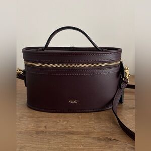 Coach Trail Bag in Black Currant - Like New